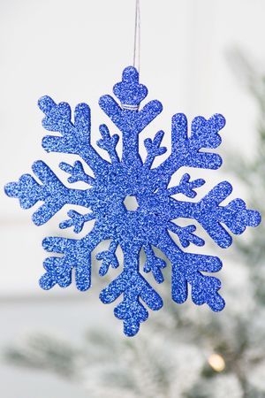 Деревянная елочная игрушка Снежинка - Снежная Корона, синяя, 30 см, МанузинЪ