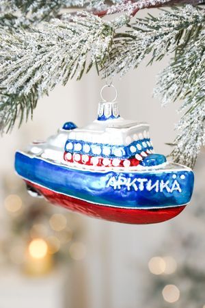 Ёлочная игрушка ЛЕДОКОЛ ТРИКОЛОР, 60 х 100 мм, стекло, Елочка