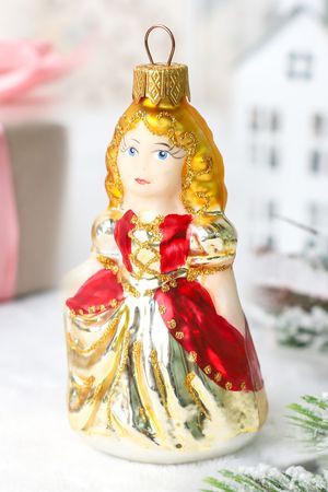 Стеклянная ёлочная игрушка ДАМА В БАЛЬНОМ ПЛАТЬЕ, подарочная упаковка, 11 см, Коломеев