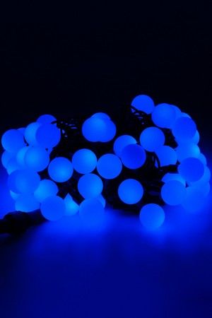 Светодиодная гирлянда Мультишарики 25 мм 70 синих LED ламп 10 м, черный ПВХ, соединяемая, IP44, SNOWHOUSE