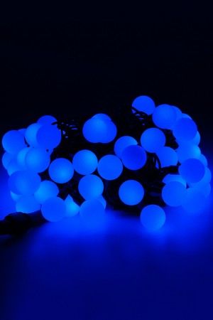 Светодиодная гирлянда Мультишарики 25 мм 100 синих LED ламп 15 м, черный ПВХ, соединяемая, IP44, SNOWHOUSE