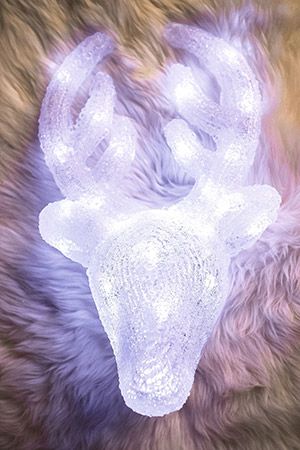Светящаяся фигура ГОЛОВА ОЛЕНЯ, акрил, 30 холодных белых LED огней, 40 см, уличная, батарейки, Kaemingk (Lumineo)