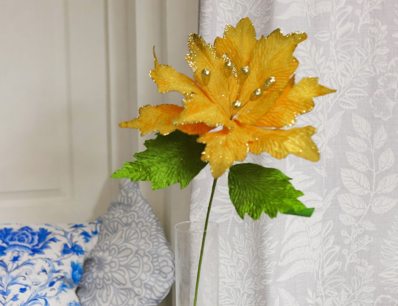 Увеличить фотографию