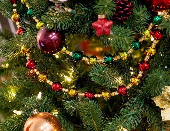 Елочные бусы НАРЯДНЫЕ зеленые с салатовым, 90 см, Елочка С 905-зеленый ...