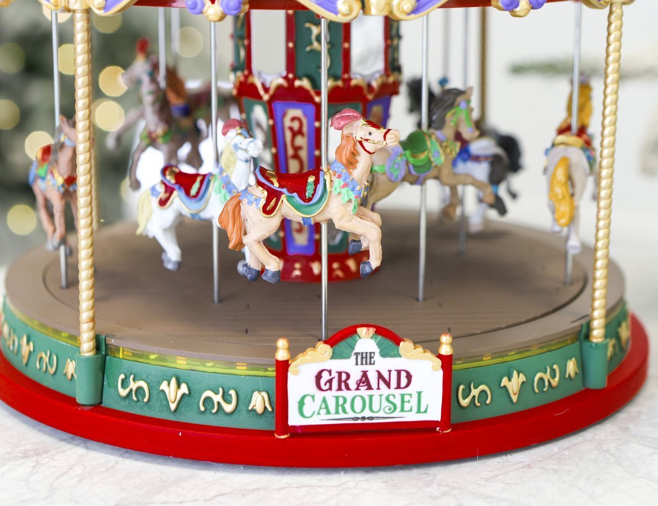 Увеличить фотографию