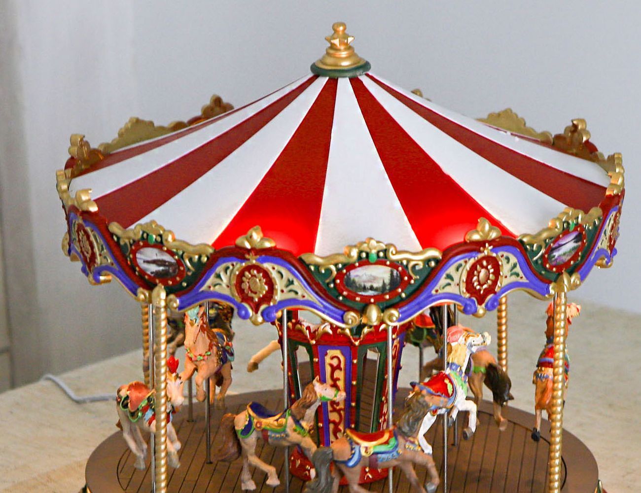 Увеличить фотографию