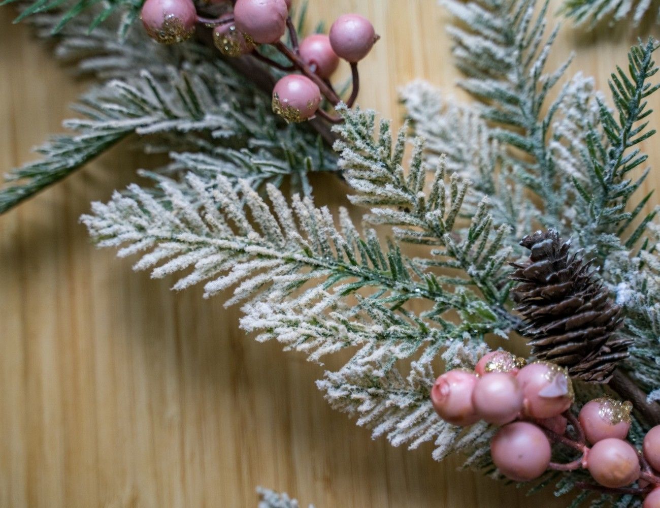 Хвойный декор капля РОЗОВАЯ ПУАНСЕТТИЯ, 60 см, Due Esse Christmas B2M ...