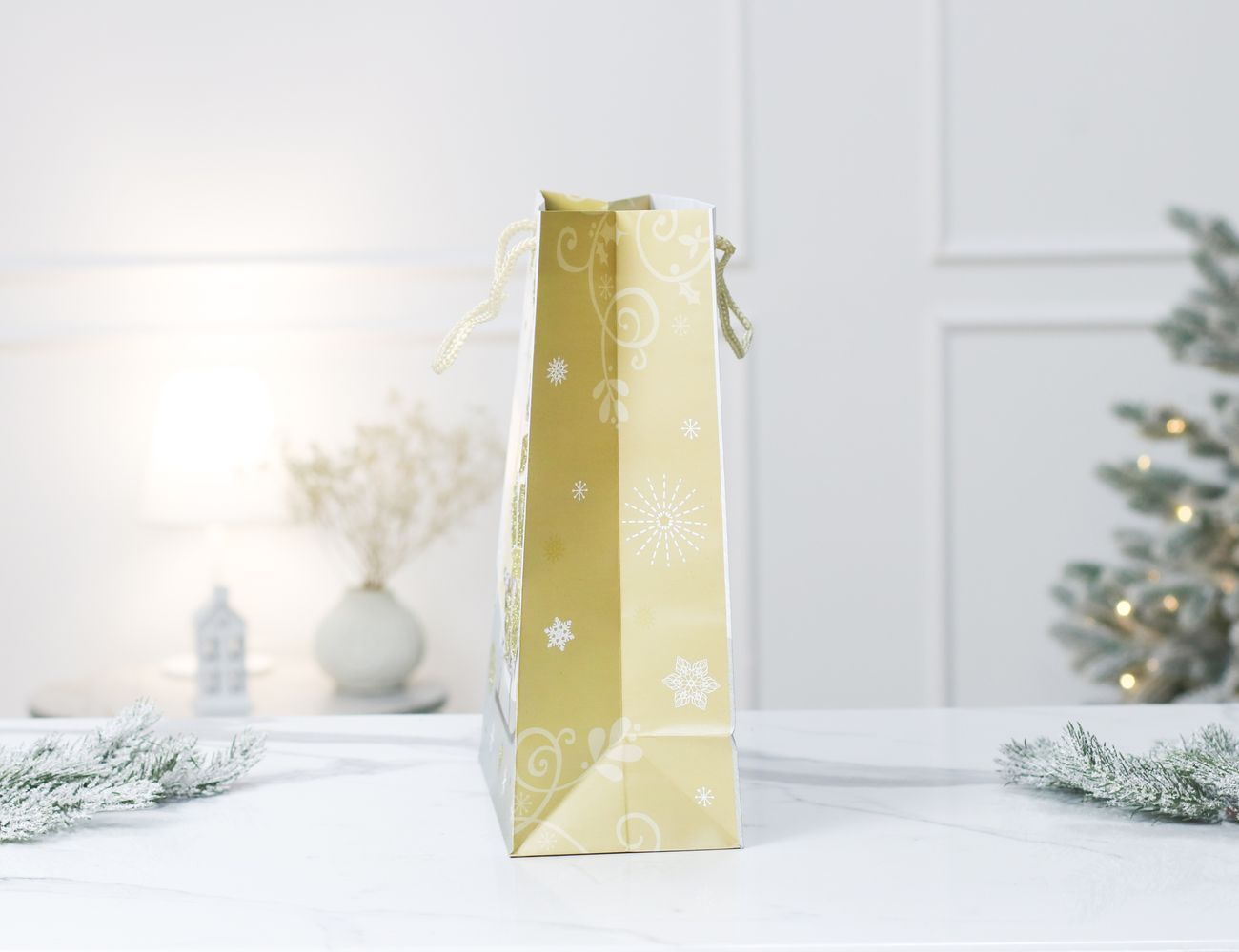 Увеличить фотографию