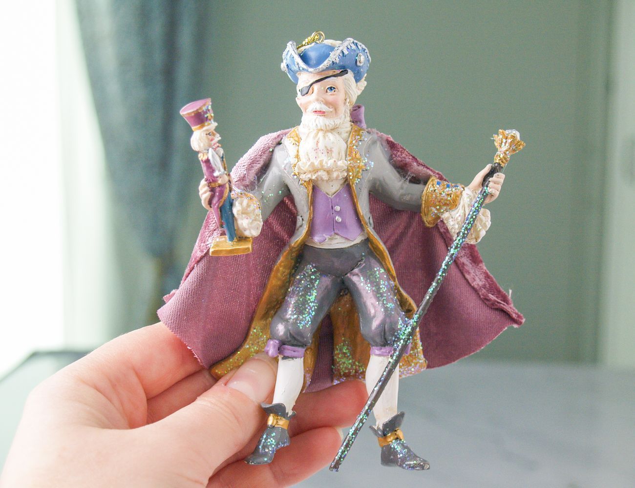 Увеличить фотографию