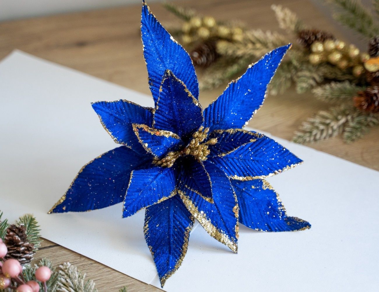 Пуансеттия Рождественская звезда из лент. Интерьерные цветы своими руками МК/DIY — Video | VK