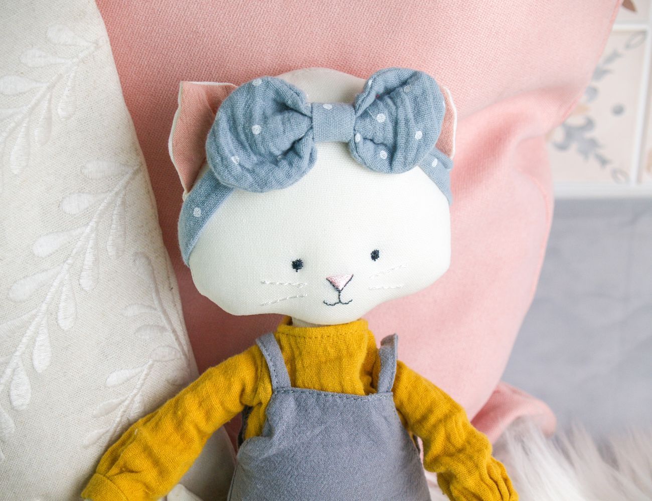 Увеличить фотографию