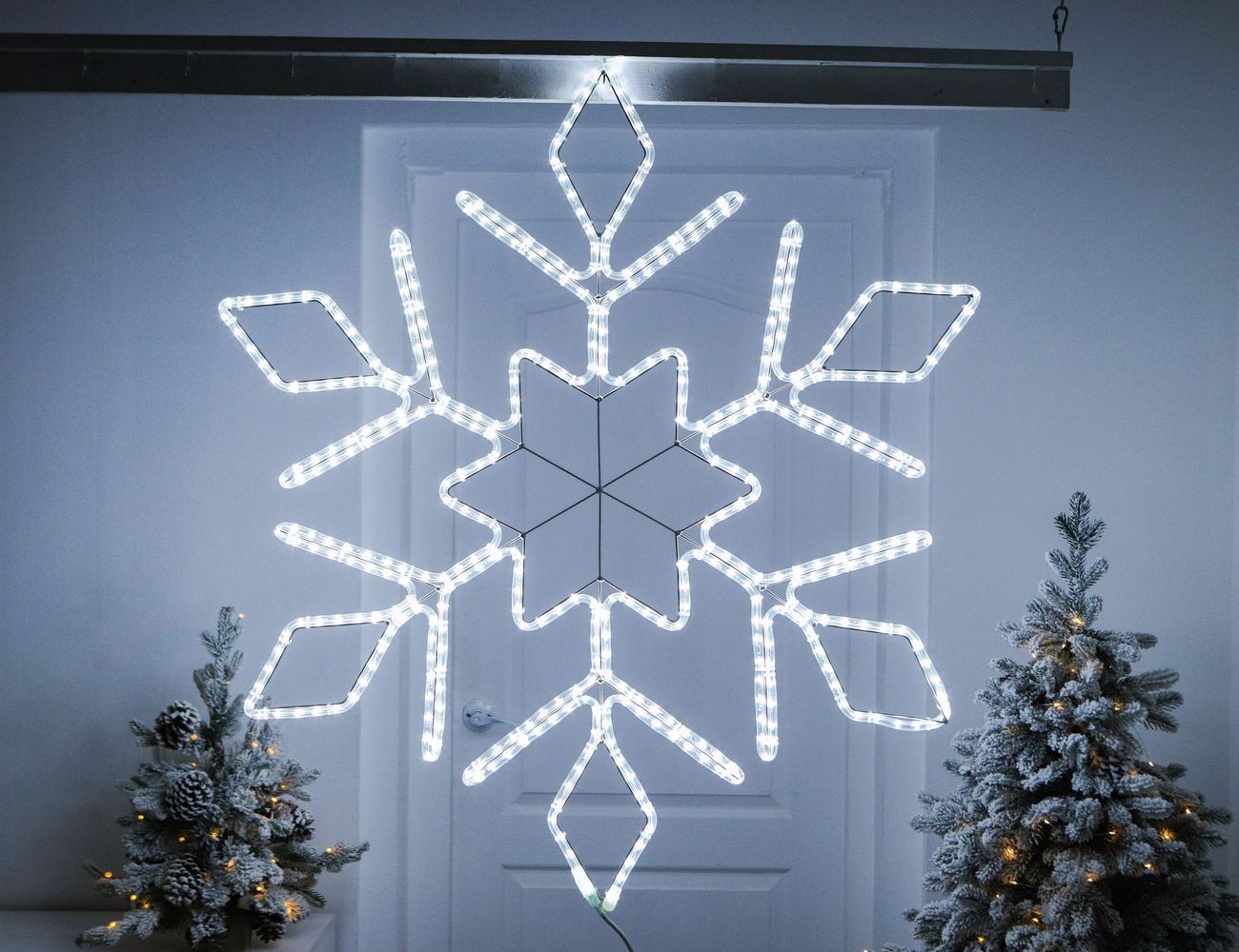 Увеличить фотографию