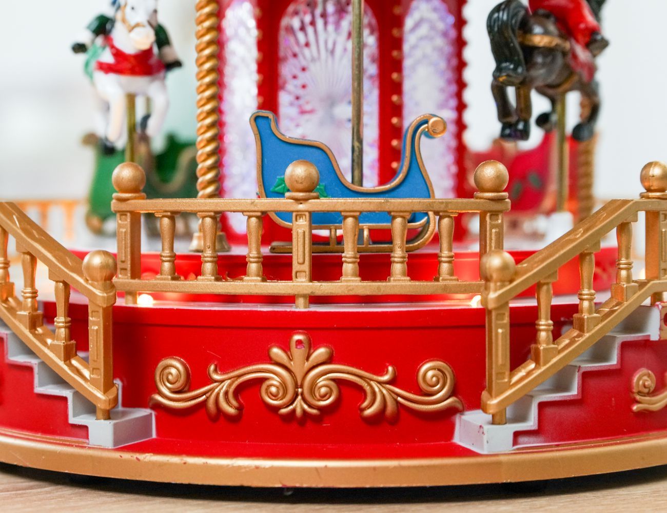 Увеличить фотографию