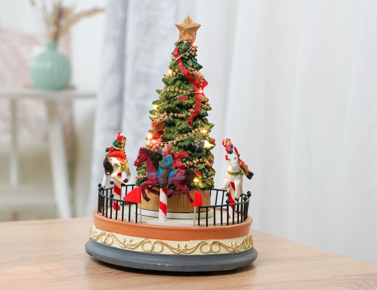 Увеличить фотографию