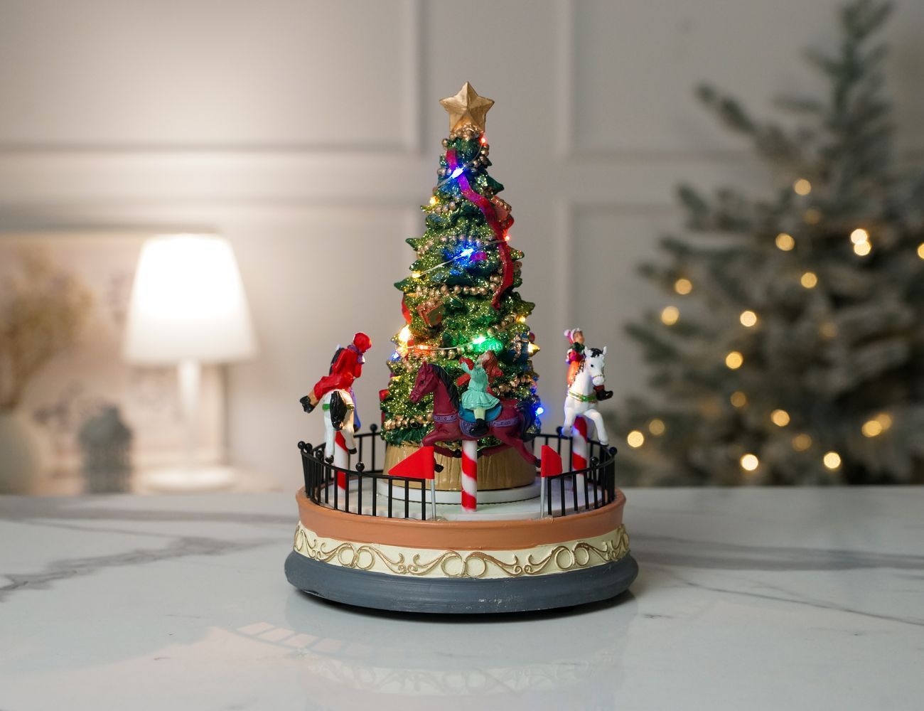 Увеличить фотографию