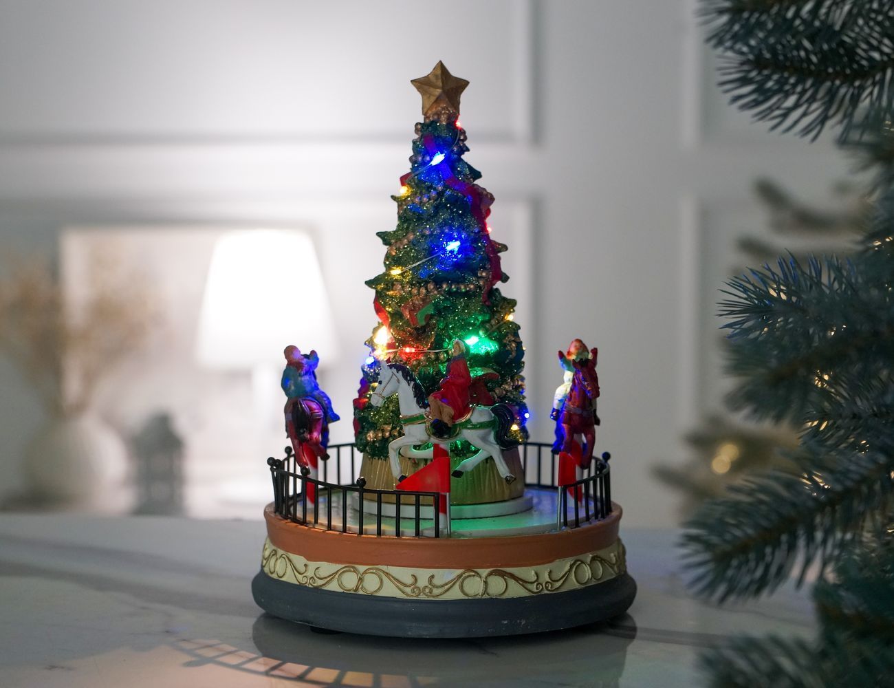 Увеличить фотографию