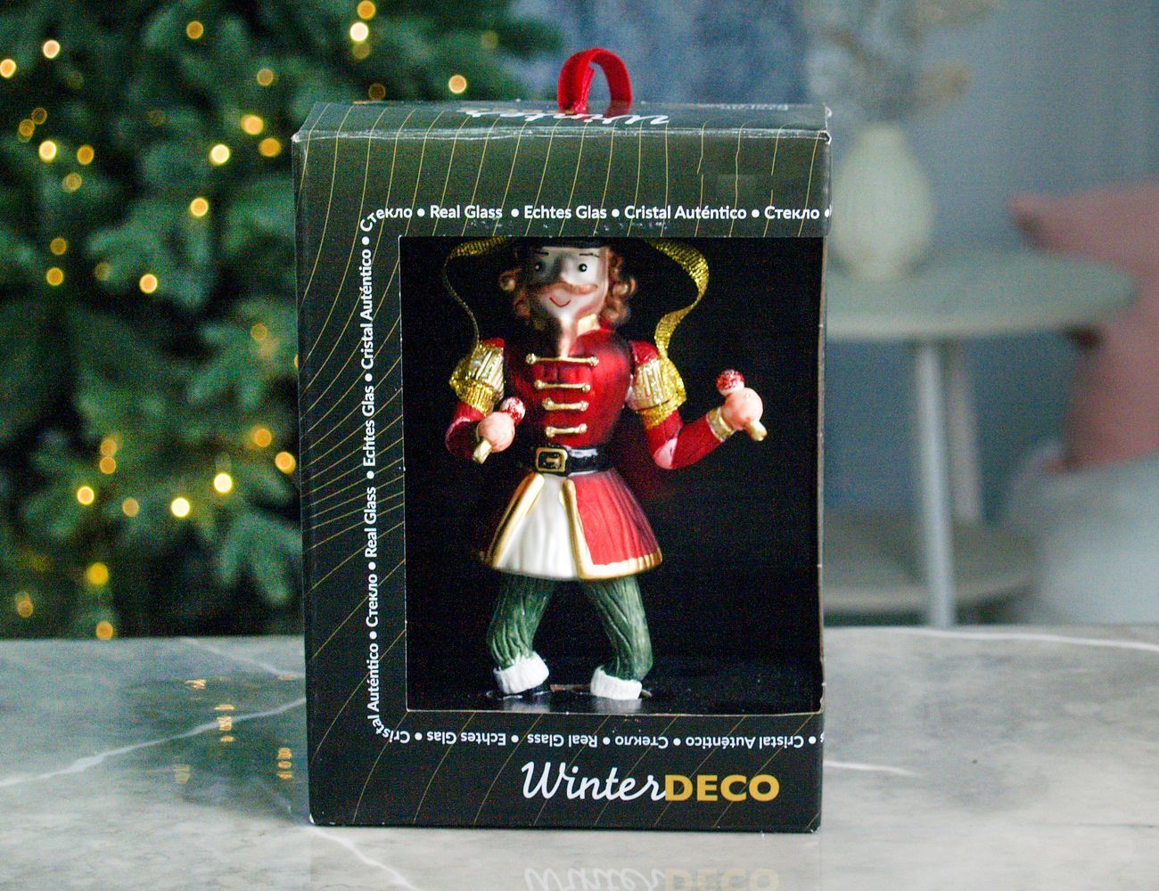 Увеличить фотографию