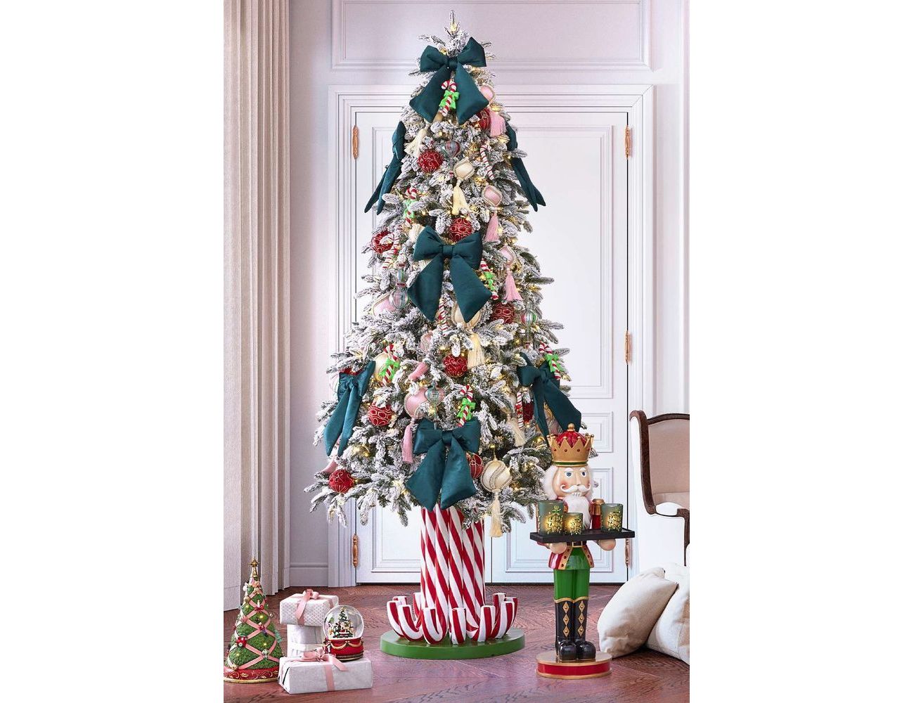 Увеличить фотографию