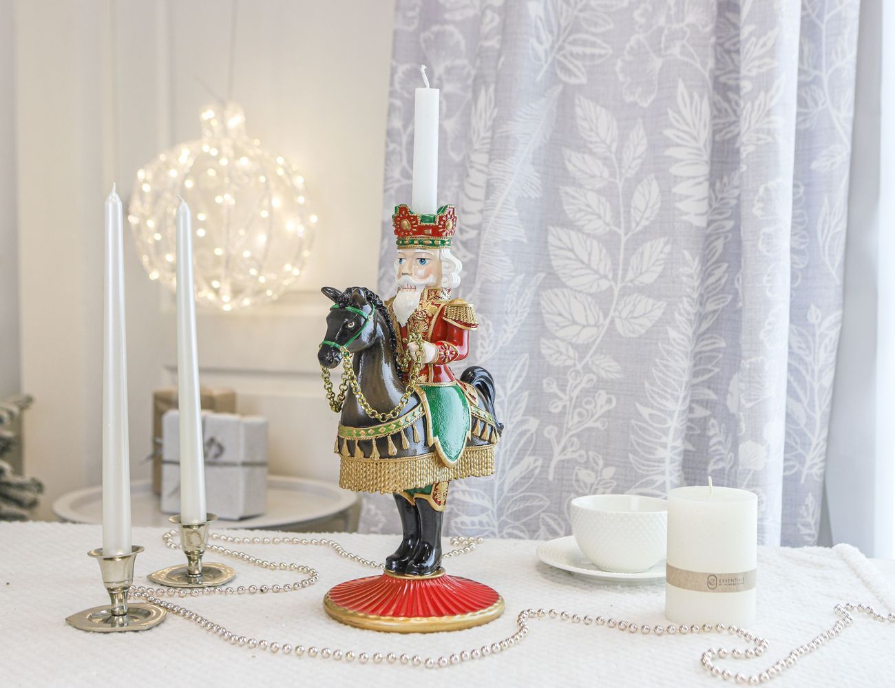 Увеличить фотографию