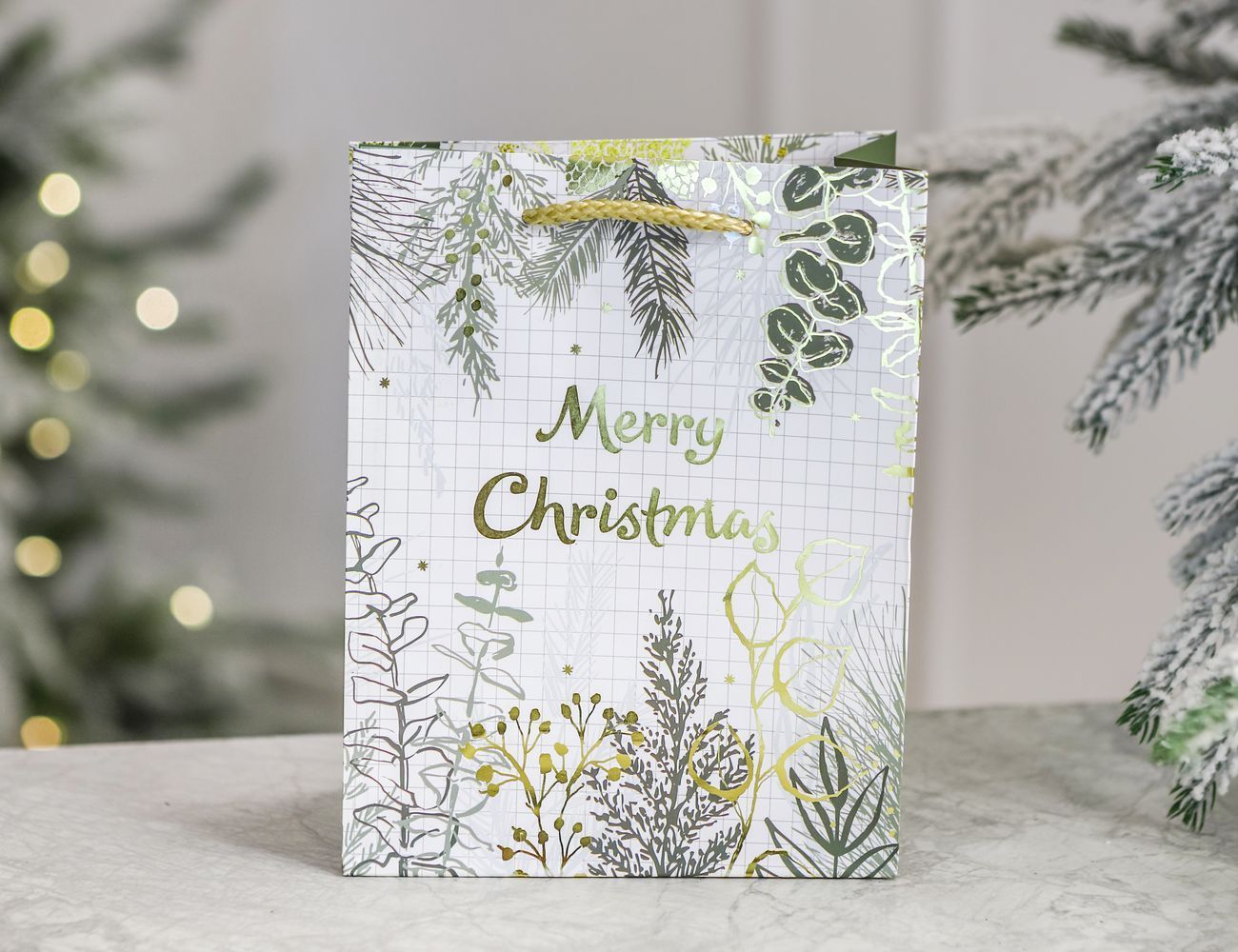 Увеличить фотографию