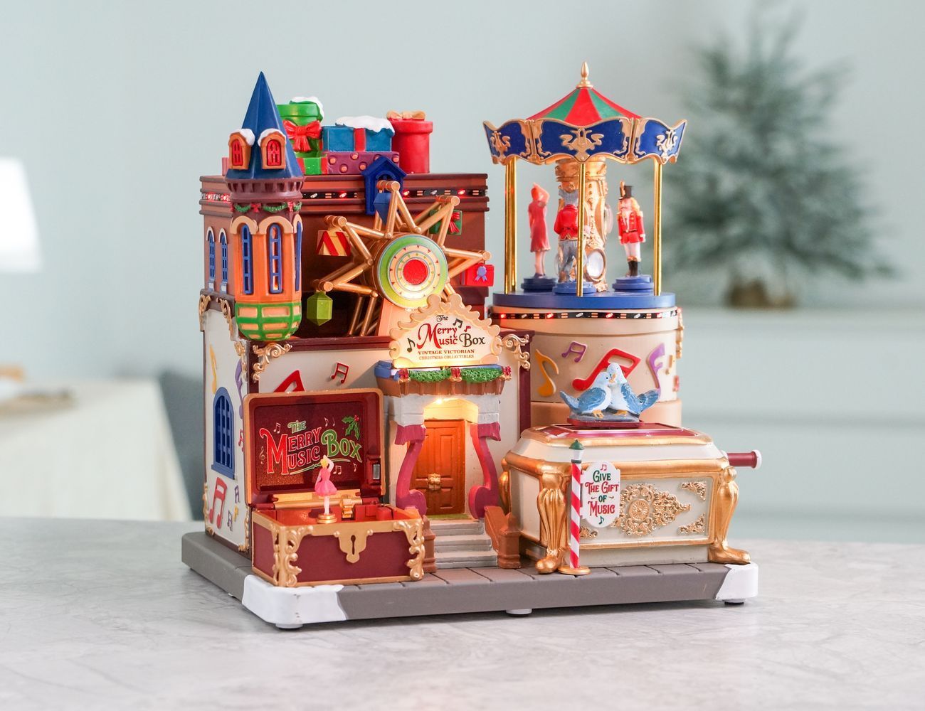 Увеличить фотографию