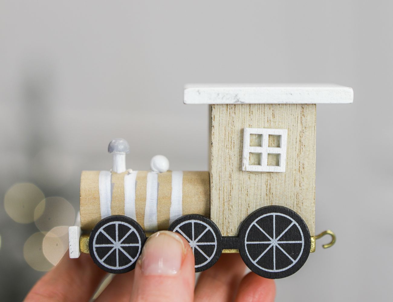 Увеличить фотографию