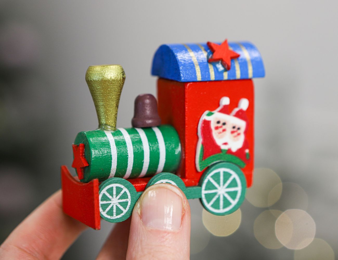 Увеличить фотографию