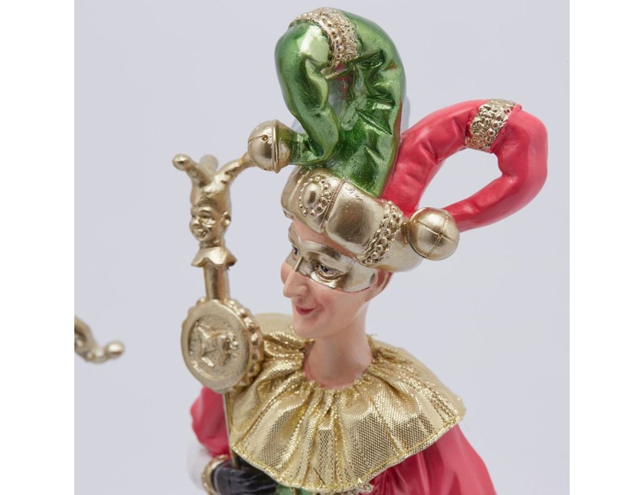 Увеличить фотографию