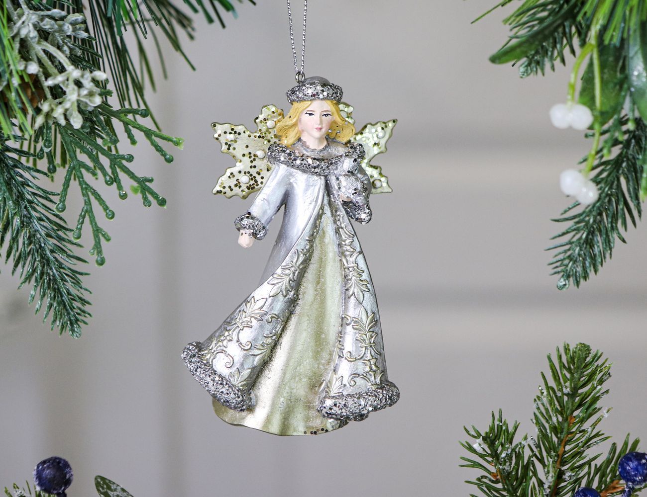 Увеличить фотографию