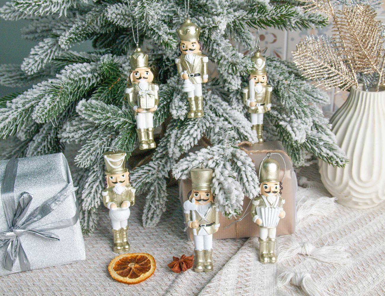 Увеличить фотографию