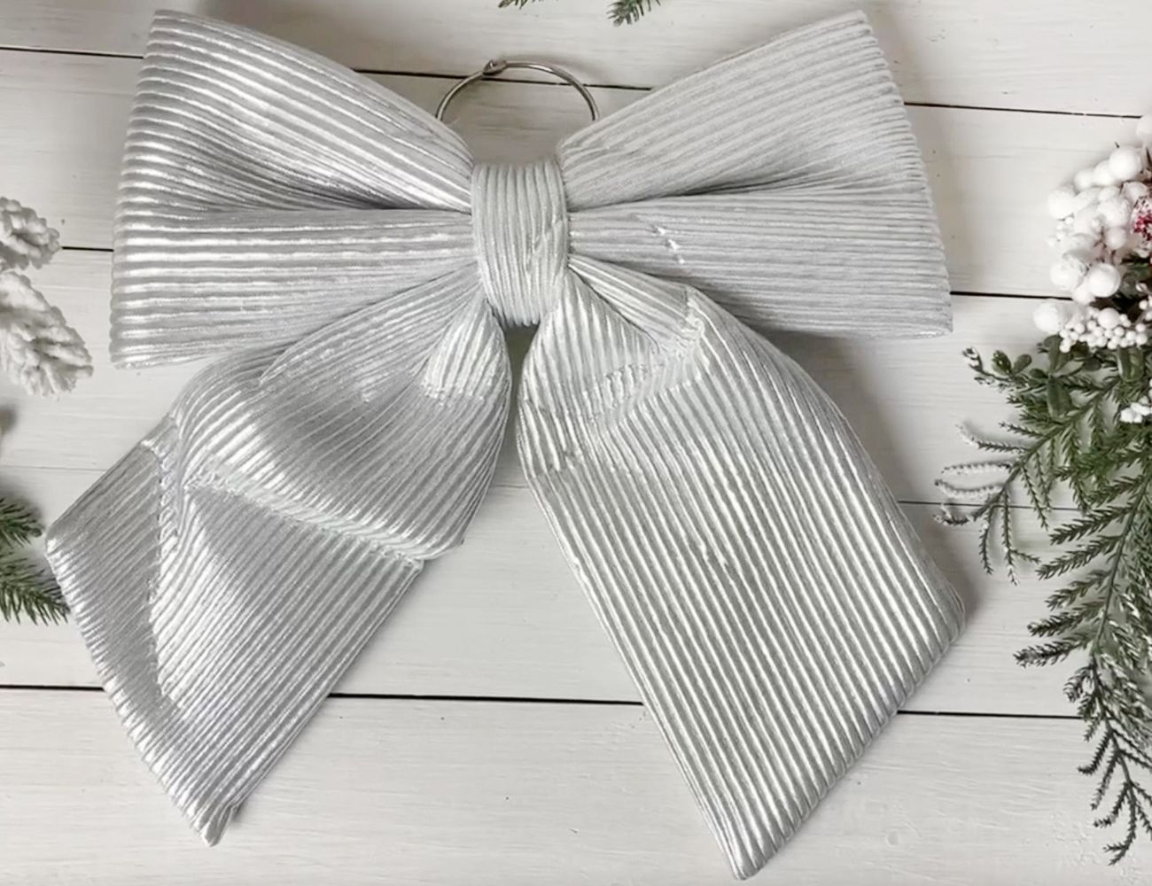 Увеличить фотографию