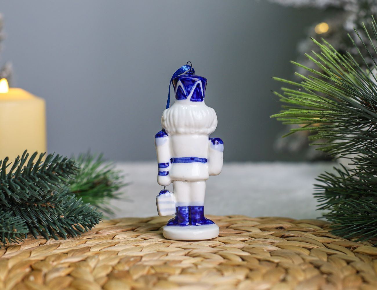 Увеличить фотографию