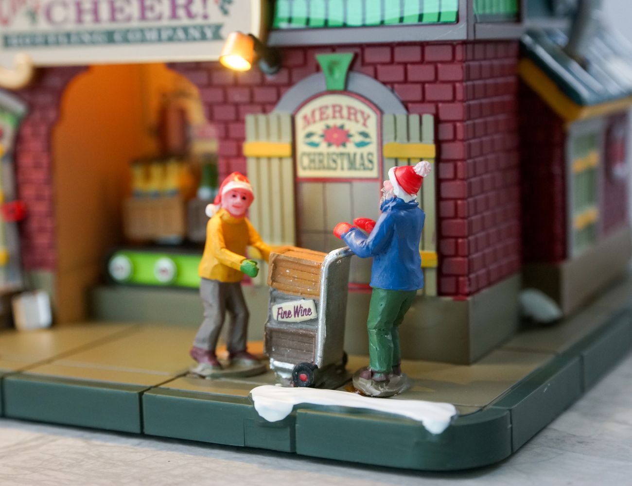 Увеличить фотографию