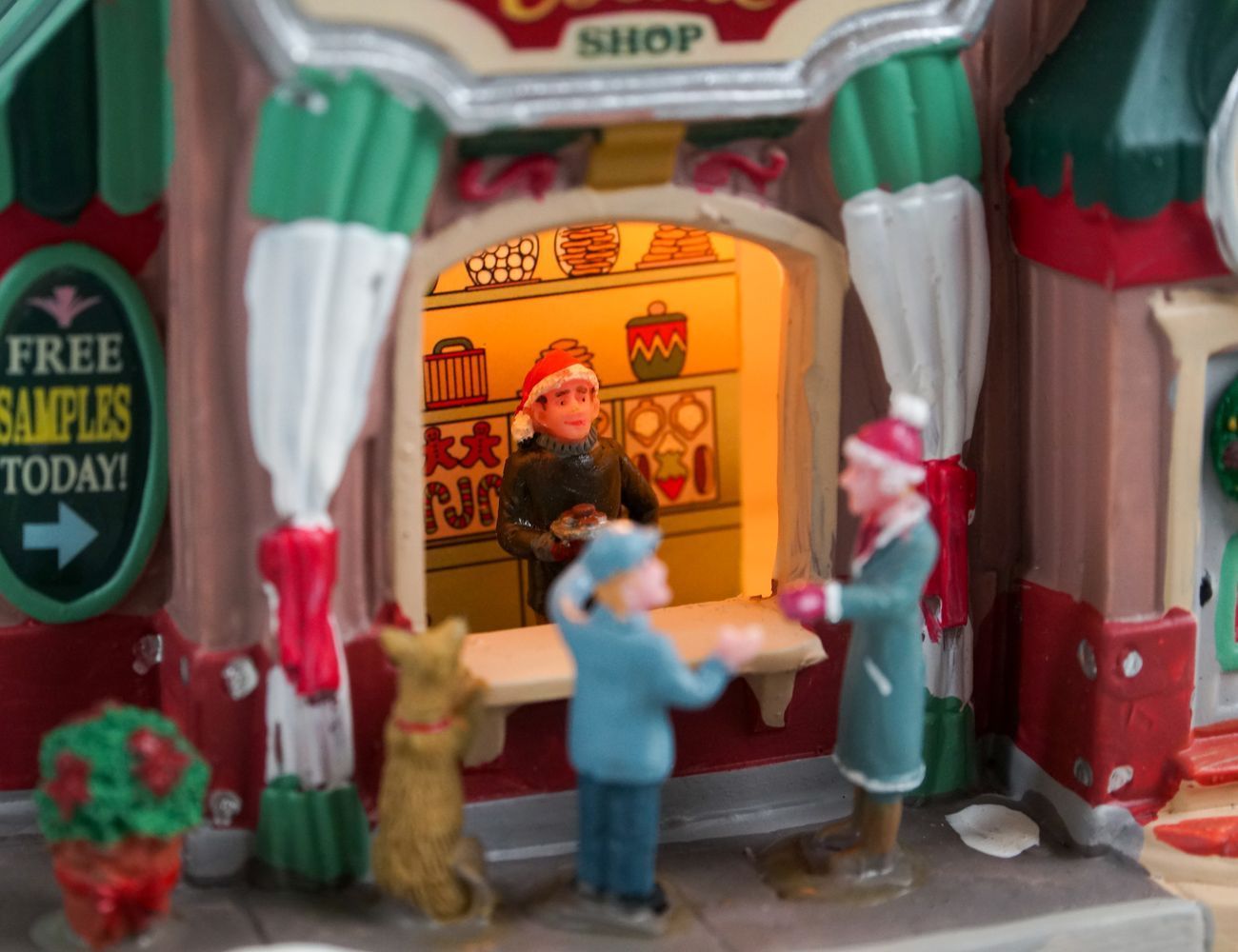 Увеличить фотографию