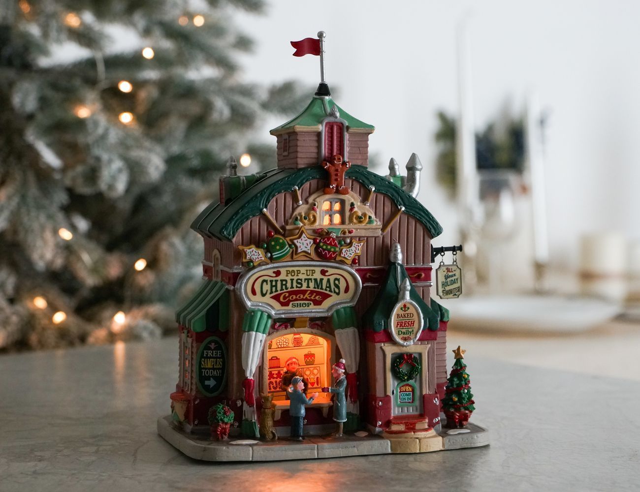 Увеличить фотографию