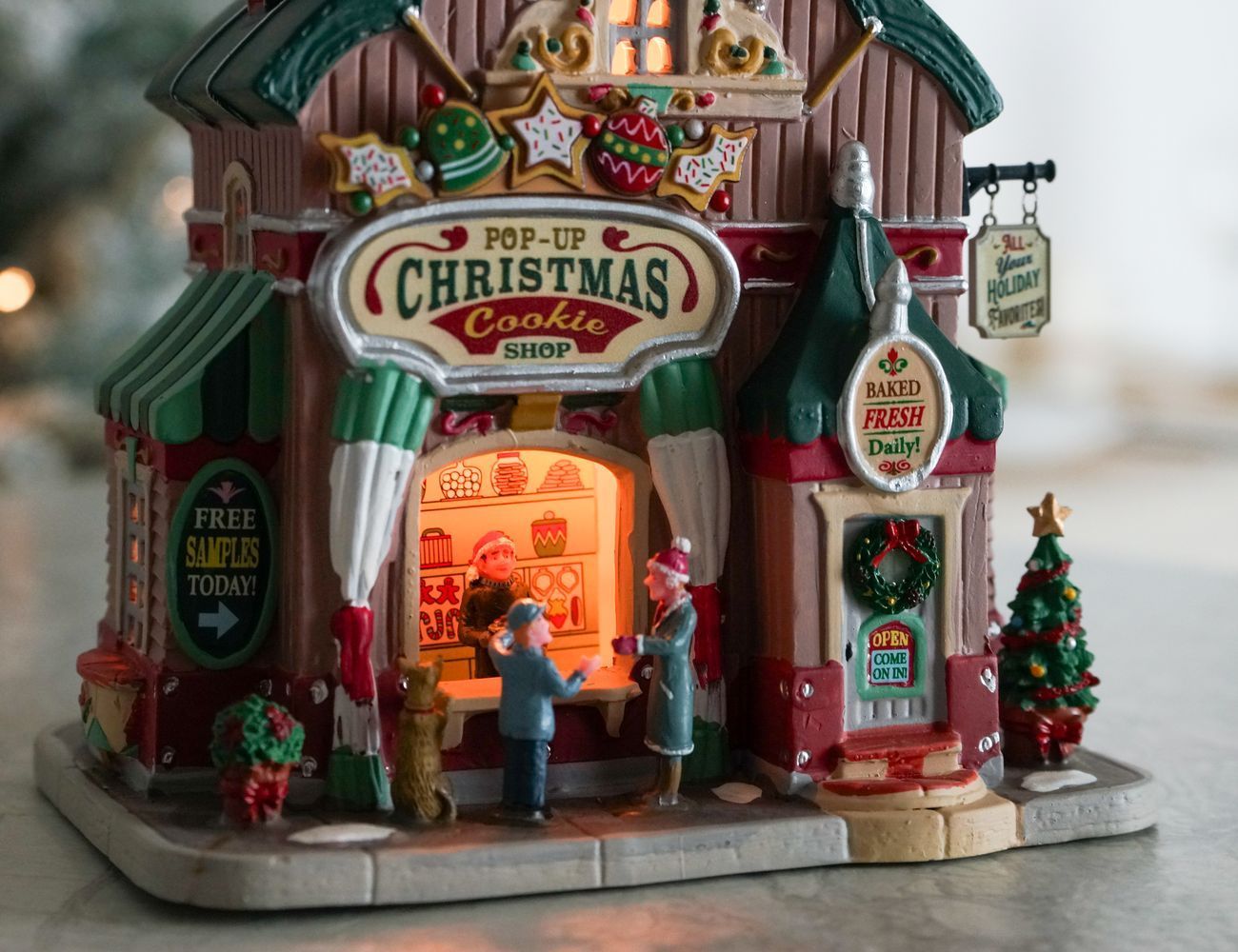 Увеличить фотографию