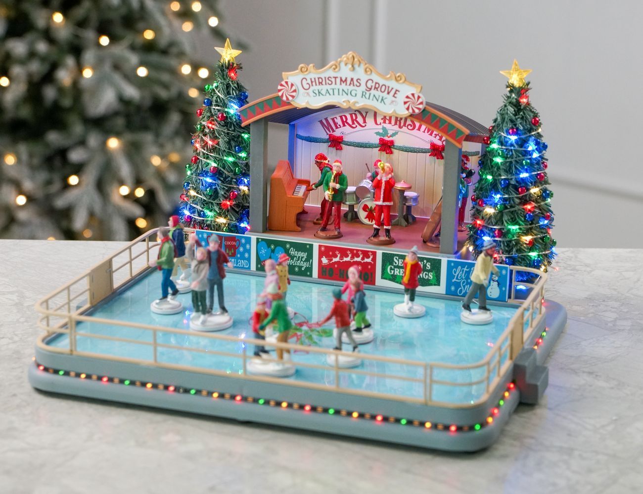 Увеличить фотографию