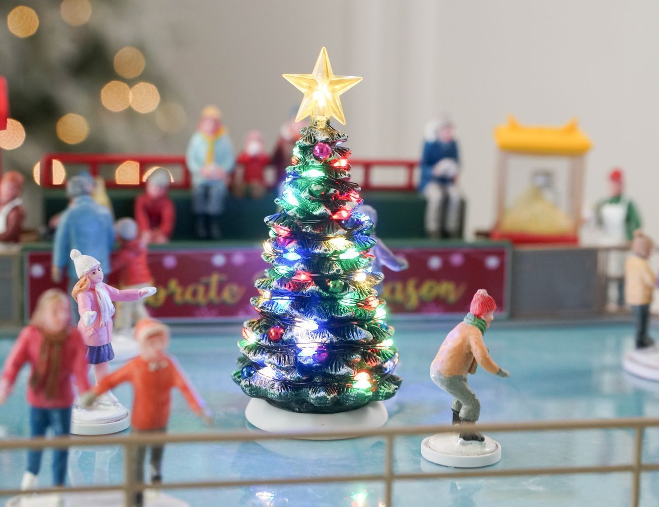 Увеличить фотографию