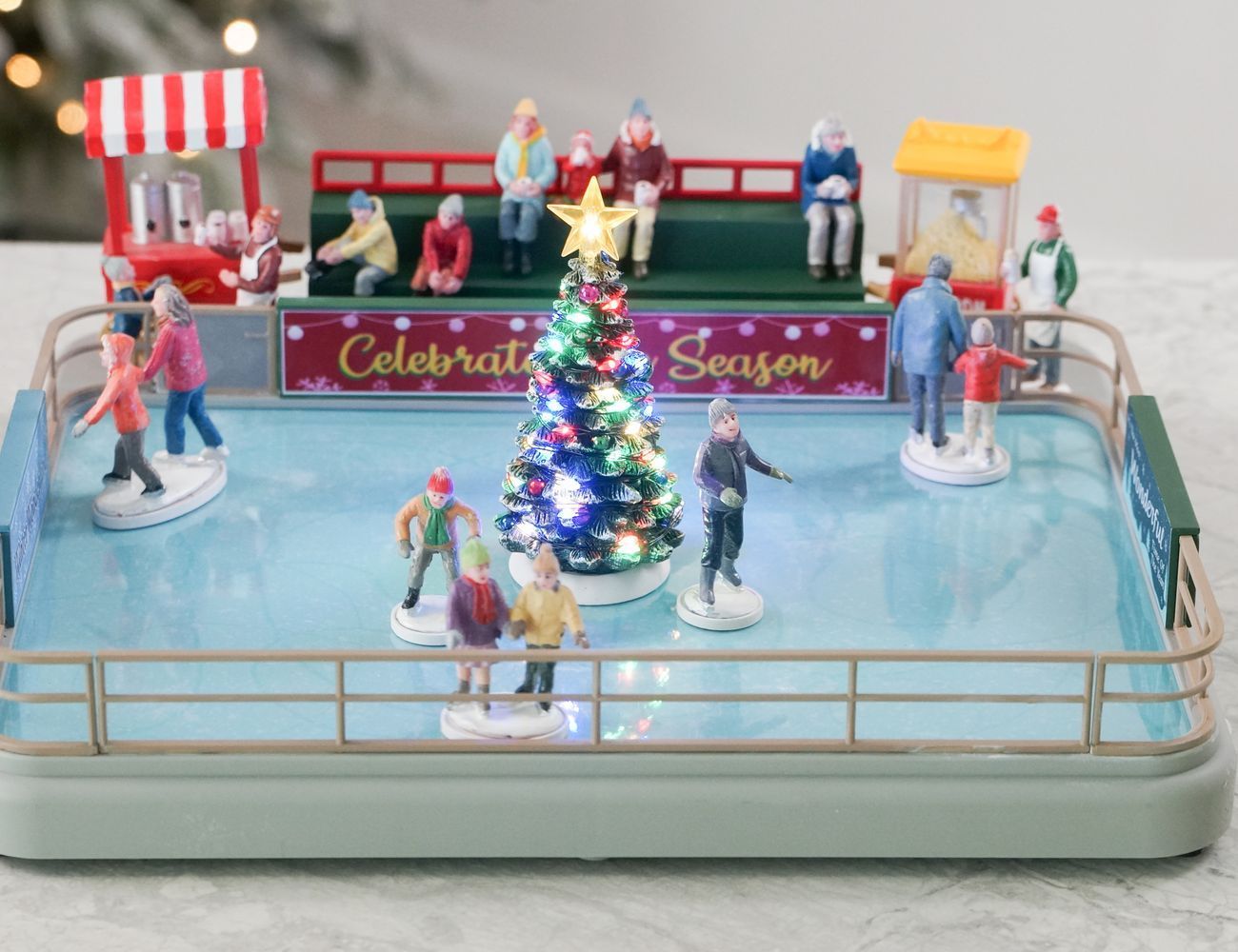 Увеличить фотографию