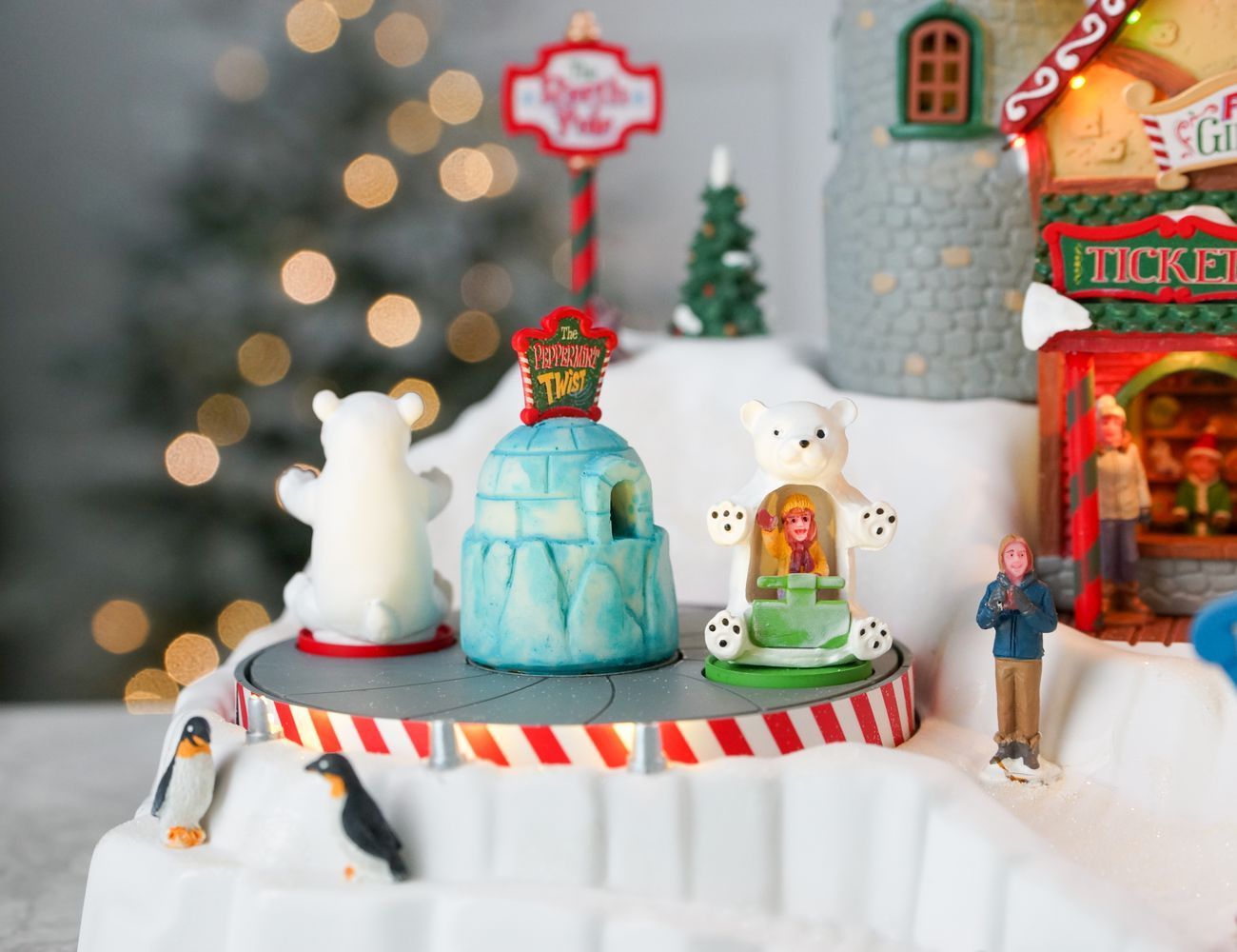 Увеличить фотографию