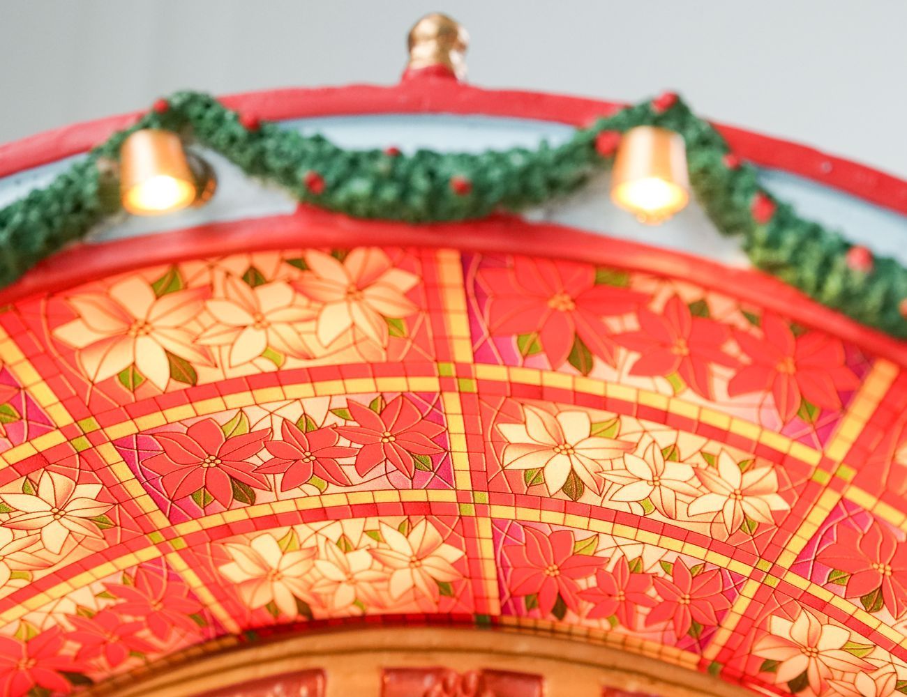 Увеличить фотографию