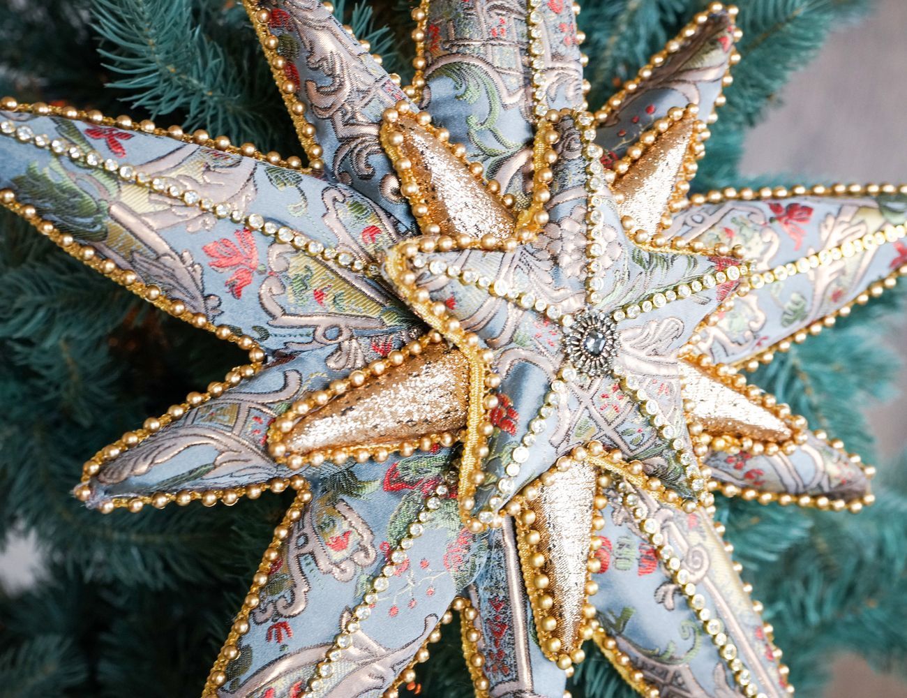 Увеличить фотографию