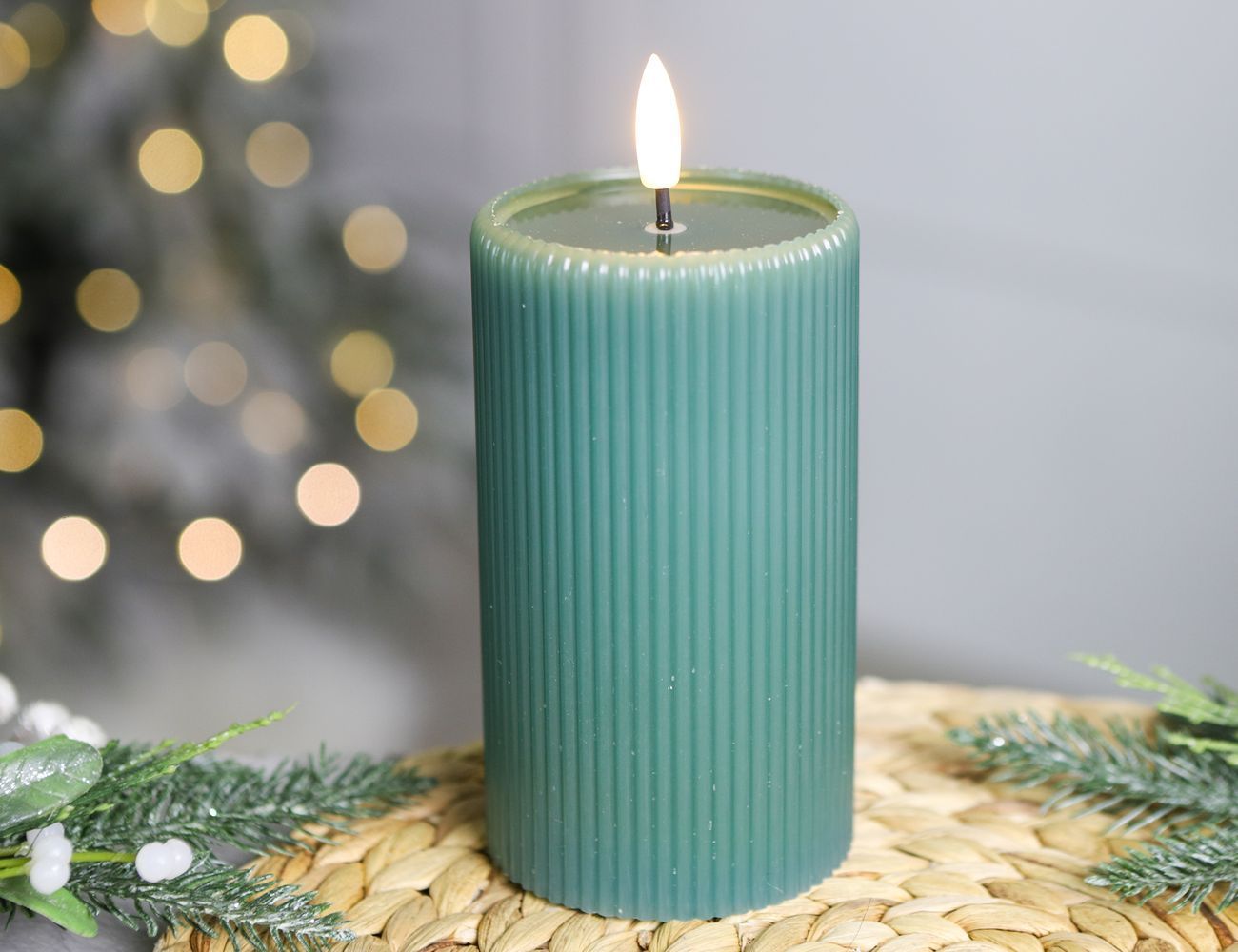 Увеличить фотографию