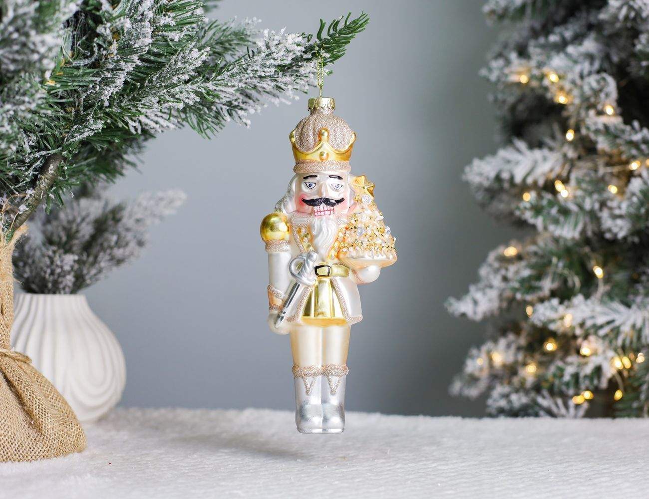 Увеличить фотографию