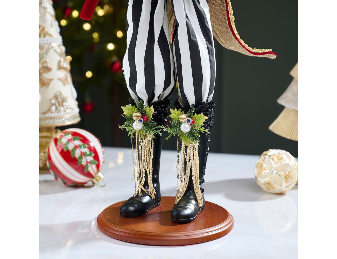 Увеличить фотографию