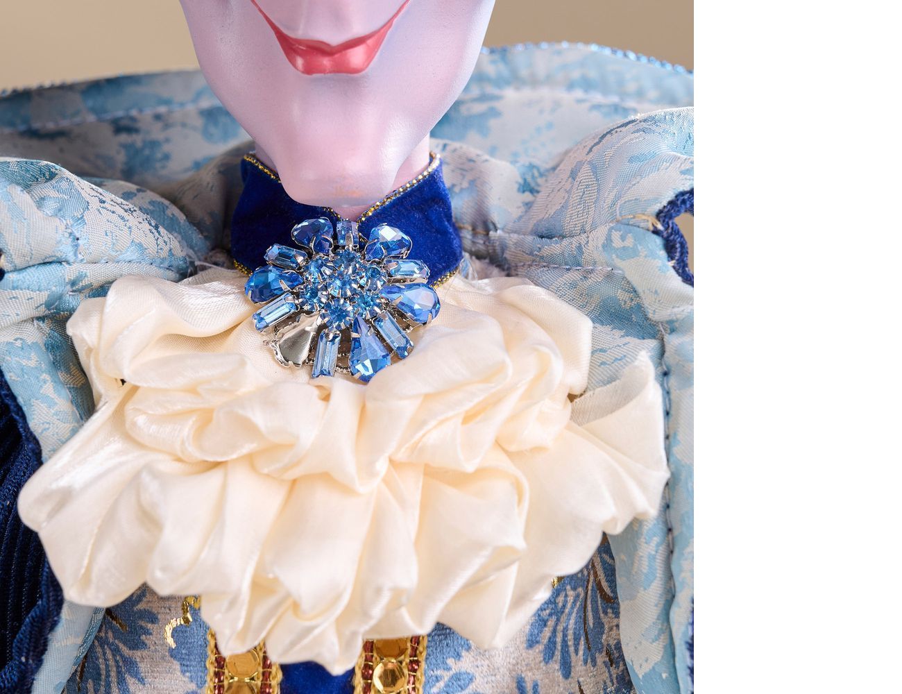 Увеличить фотографию